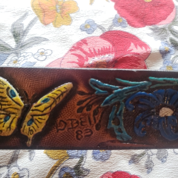 Vintage Tooled Leather Belt - Picture 8 of 8